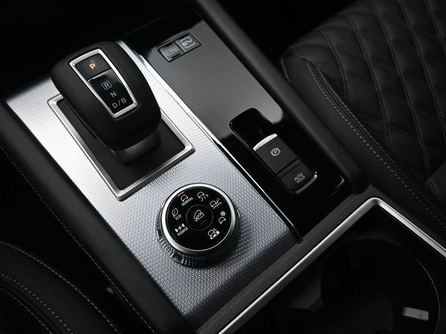 New 2026 Nissan Rogue Platinum image 4