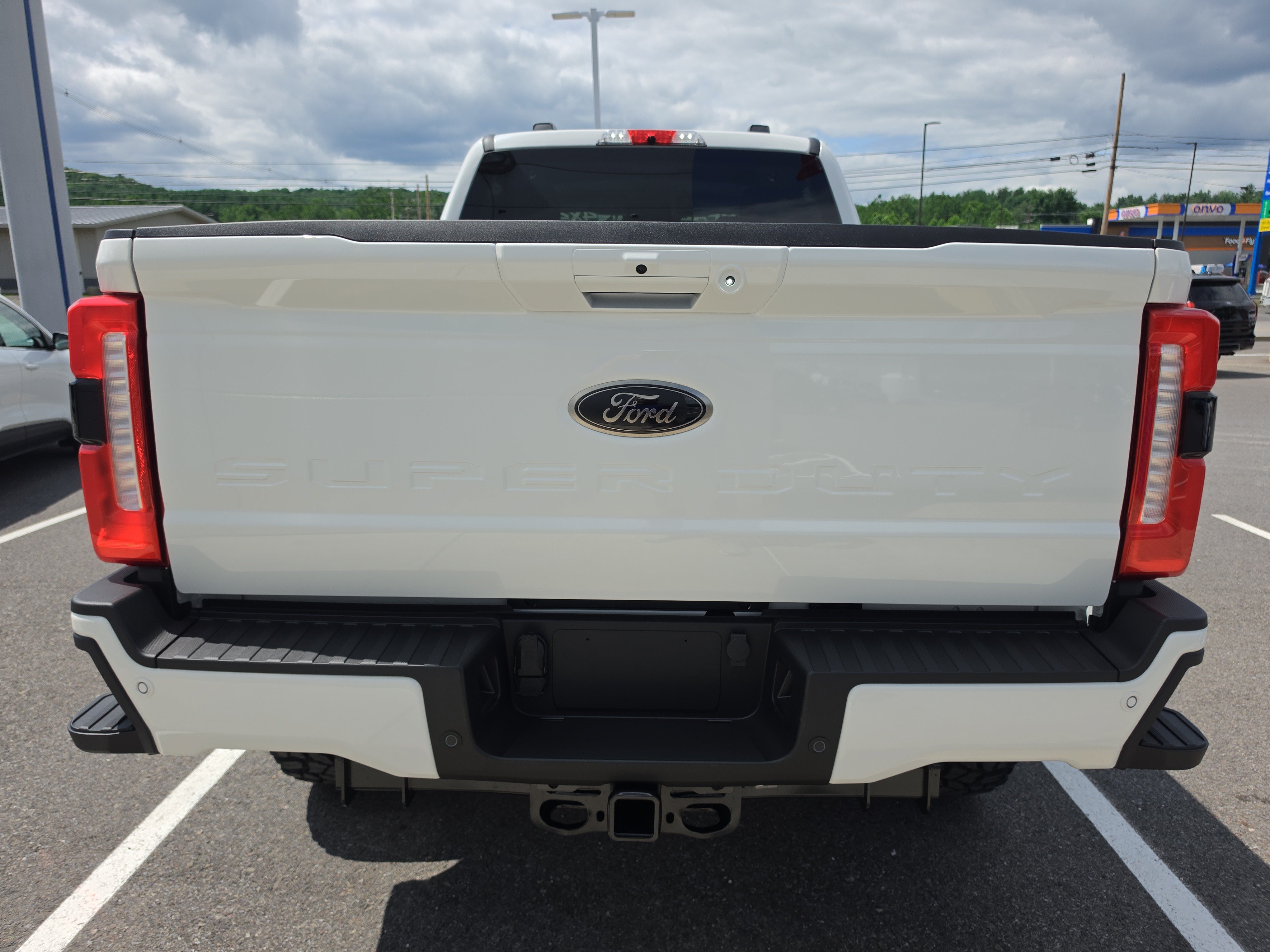 New 2026 Ford F250 Lariat w/ Black Appearance Package AWD/4WD image 4