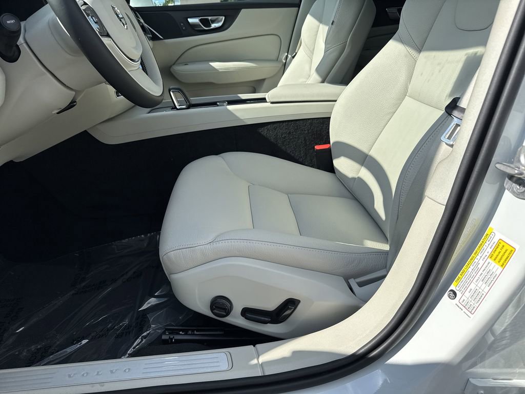 New 2026 Volvo V60 B5 Cross Country Plus w/ Protection Package Premier image 17