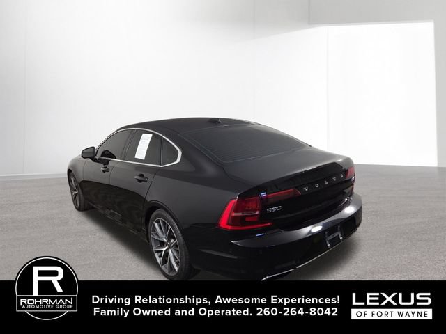 Used 2017 Volvo S90 T6 Momentum w/ Vision Package AWD/4WD image 10