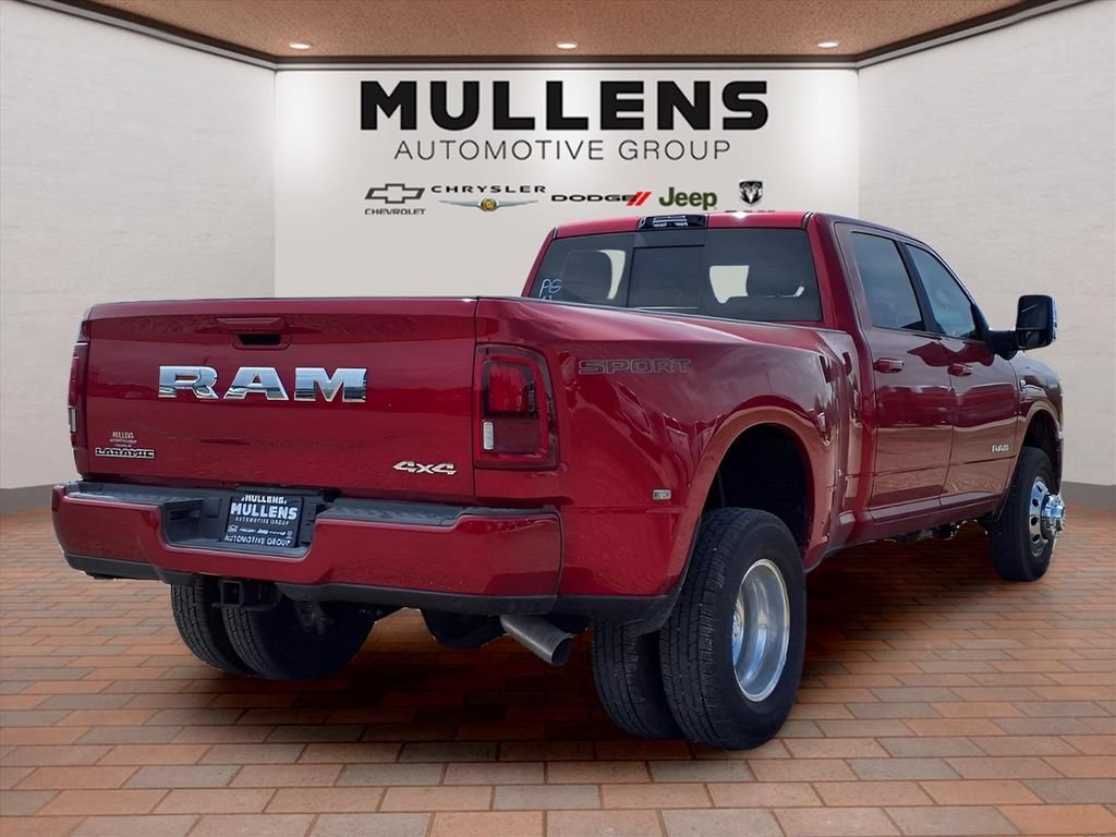 Used 2026 RAM 3500 Laramie w/ Sport Appearance Package AWD/4WD image 5