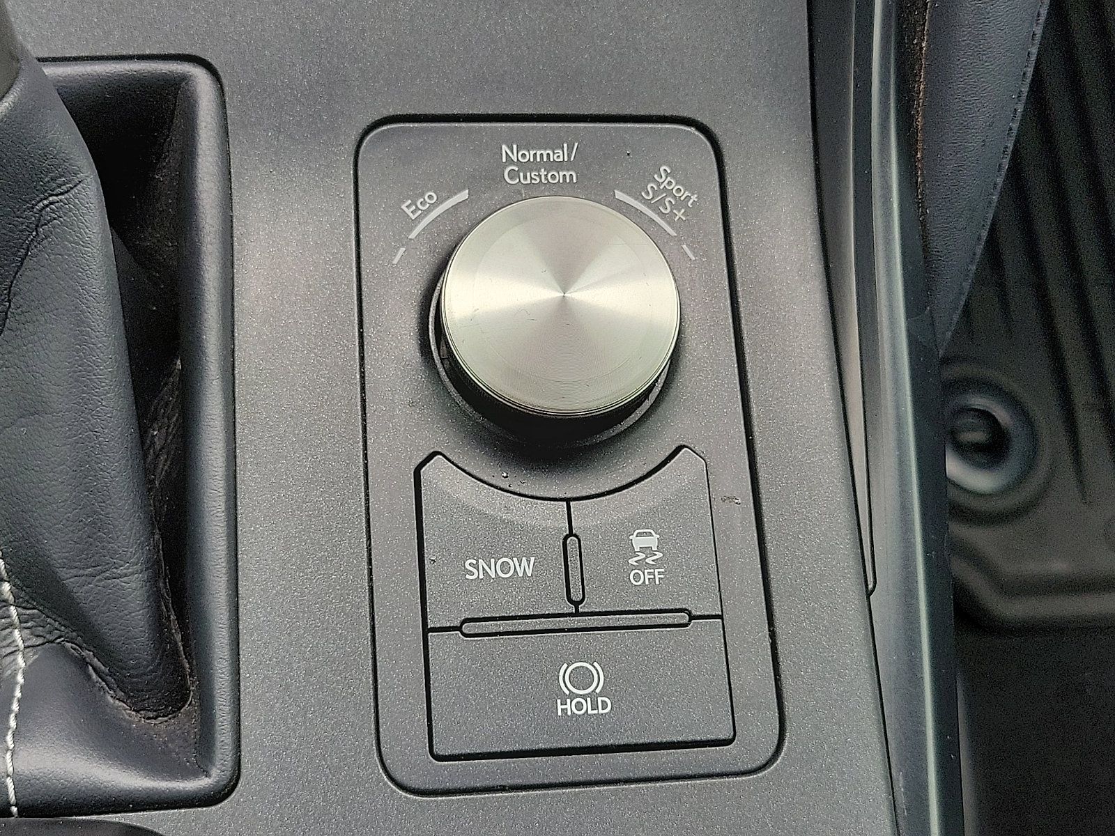 Used 2022 Lexus IS 350 F Sport w/ Dynamic Handling Package RWD image 16