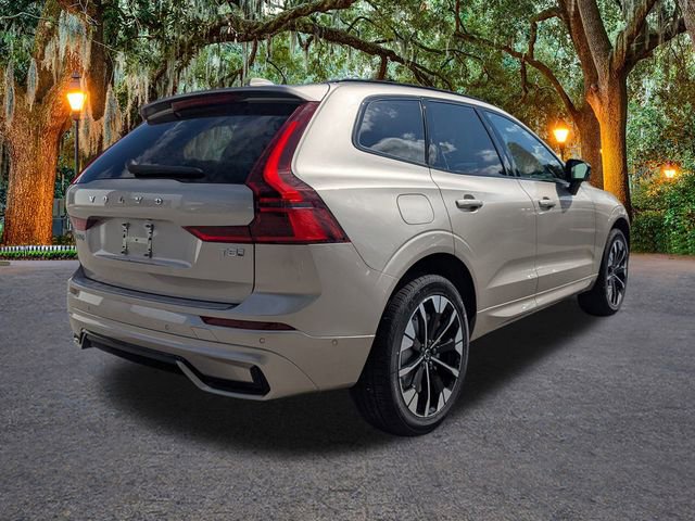 New 2026 Volvo XC60 T8 Plus w/ Protection Package Premier image 4