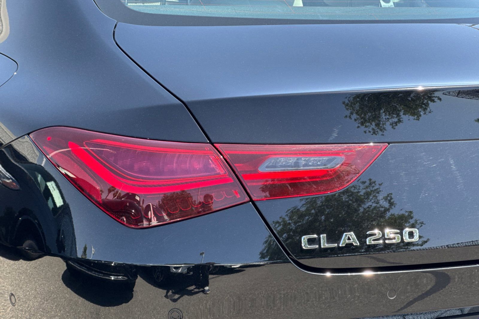 Certified 2025 Mercedes-Benz CLA 250 image 32