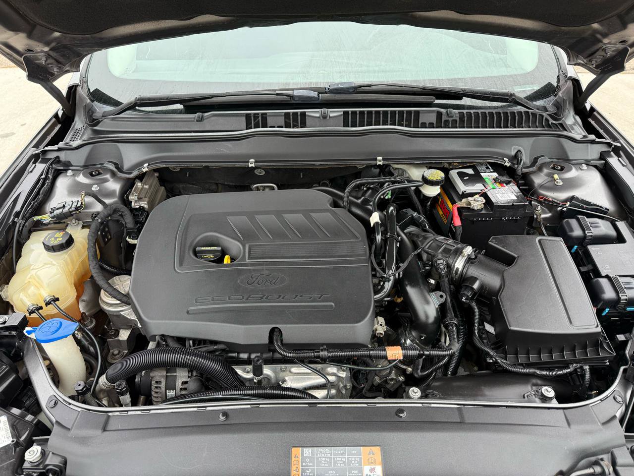 Used 2014 Ford Fusion SE w/ Equipment Group 201A FWD image 33