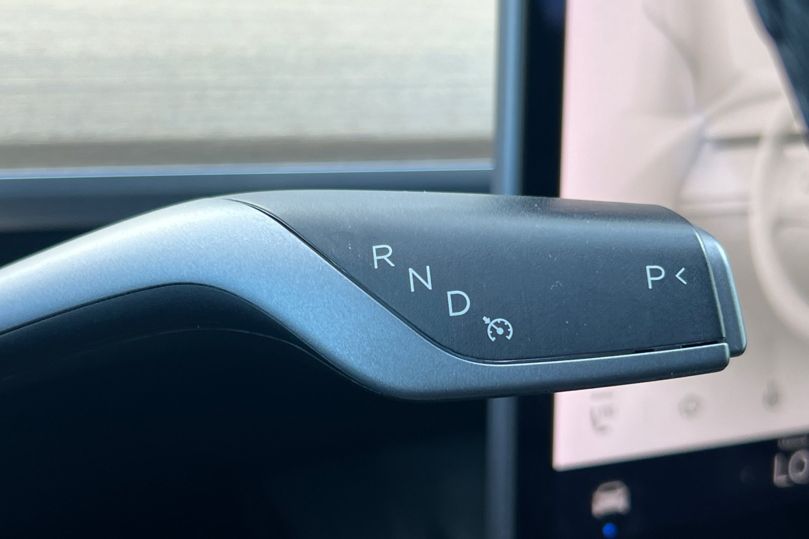 Used 2022 Tesla Model Y Long Range AWD/4WD image 26