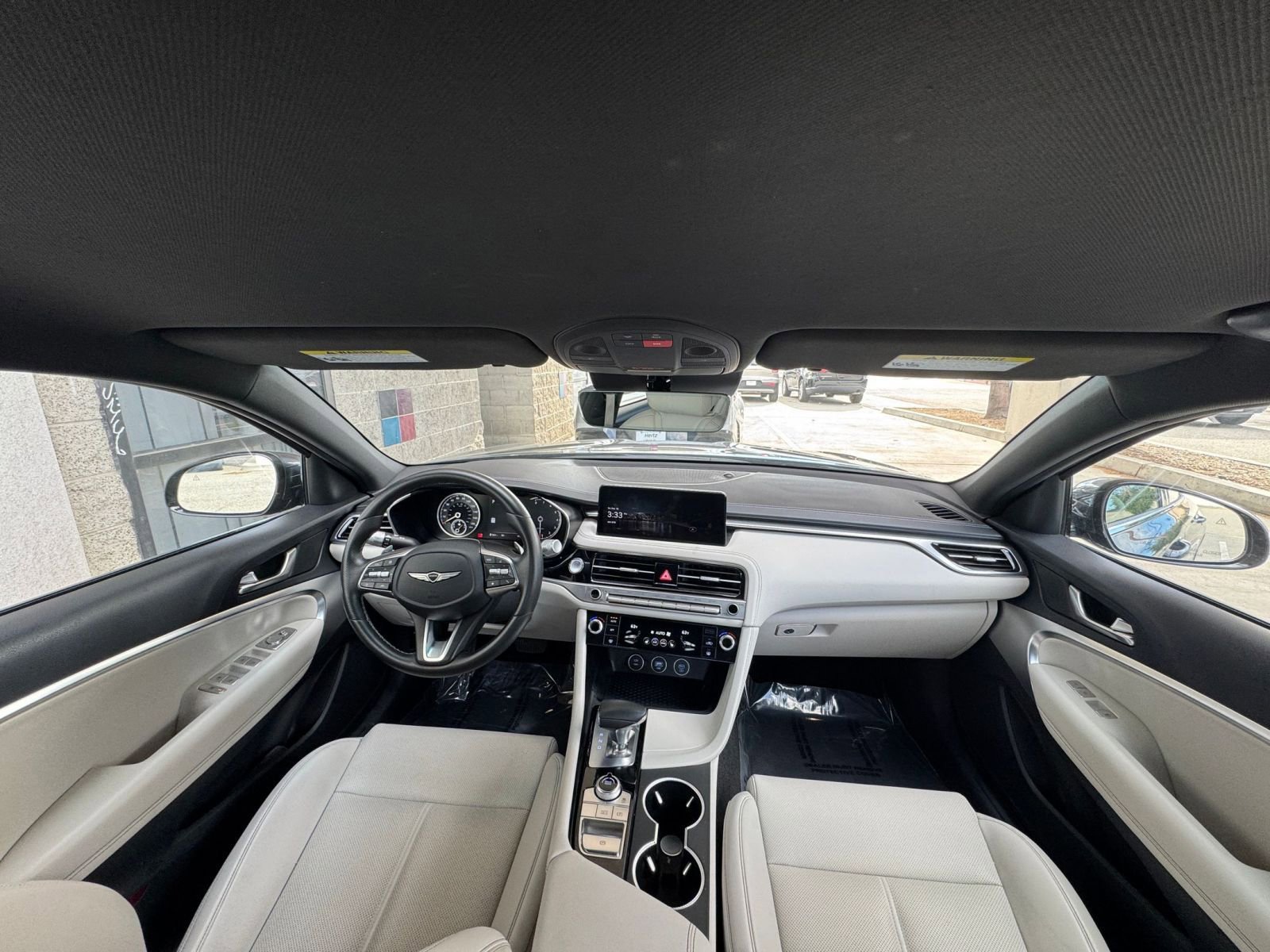 Used 2025 Genesis G70 2.5T image 33