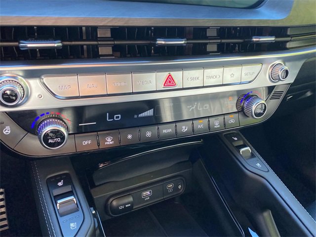 Used 2024 Kia Telluride SX Prestige X-Line image 25