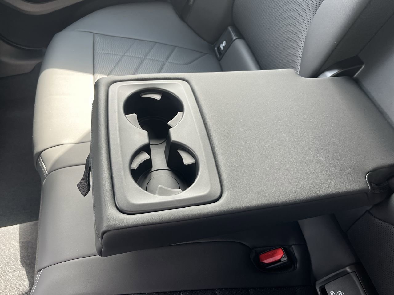 Used 2026 BMW 228i w/ Premium Package FWD image 33