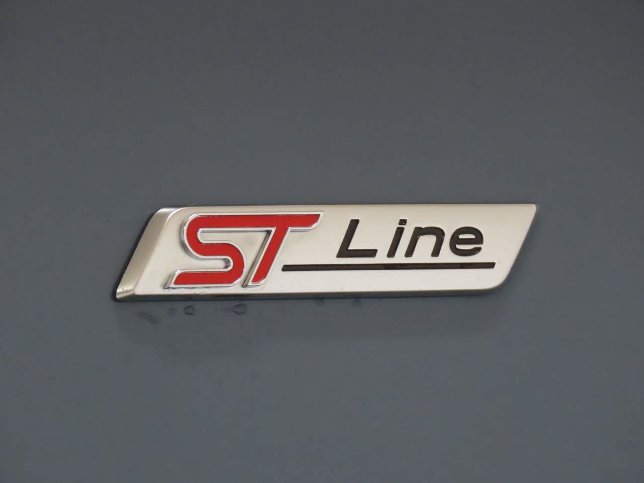 Used 2023 Ford Escape ST-Line w/ Tech Pack #1 image 6