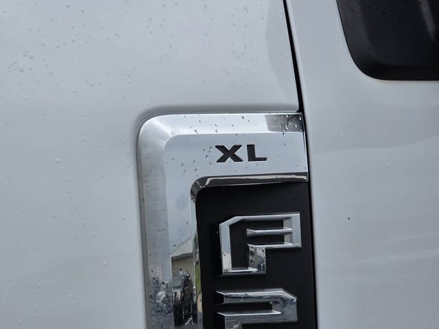 Used 2022 Ford F250 XL w/ Power Equipment Group AWD/4WD image 30