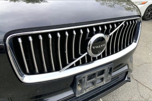 Used 2020 Volvo XC90 T6 Momentum AWD/4WD image 6