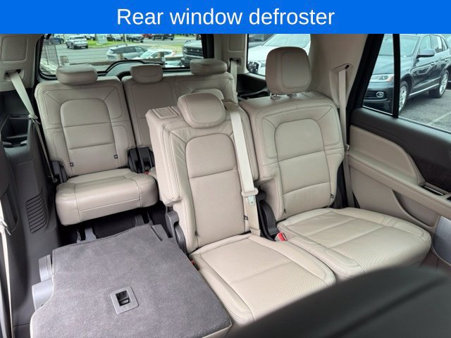 Certified 2023 Lincoln Navigator Reserve AWD/4WD image 32