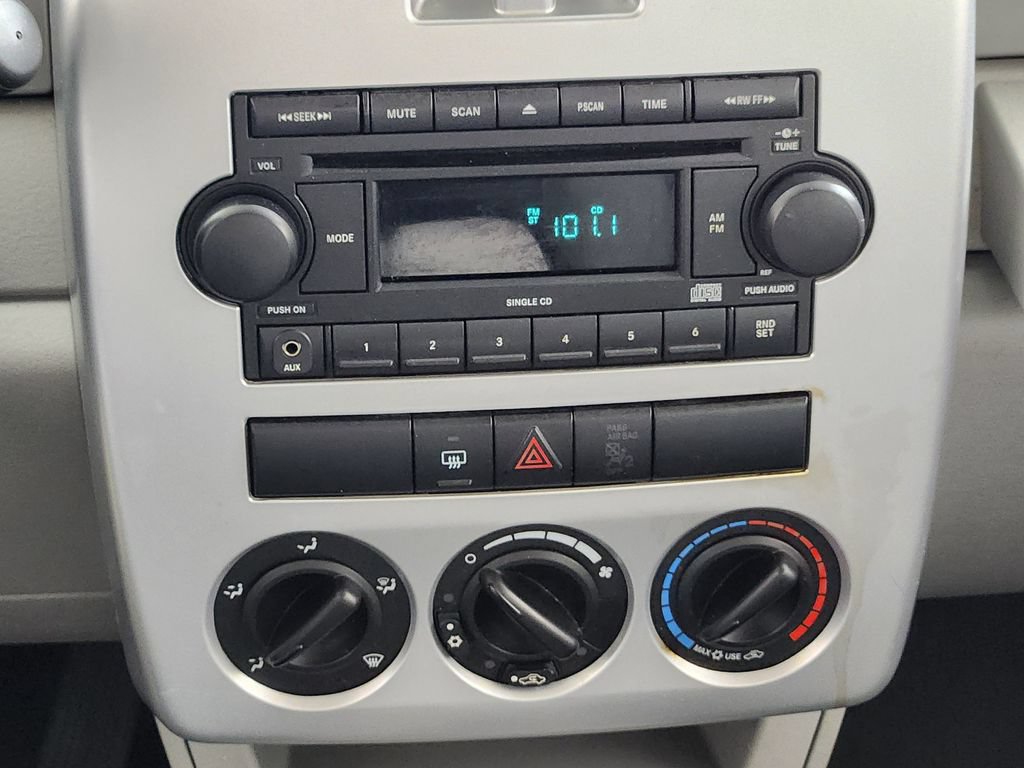 Used 2008 Chrysler PT Cruiser FWD image 19