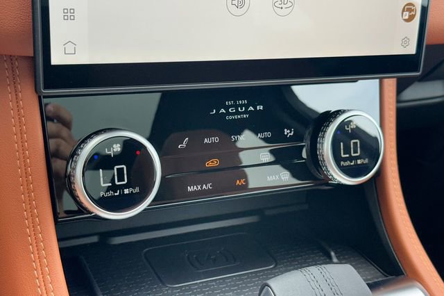 New 2026 Jaguar F-PACE R-Dynamic S AWD/4WD image 19