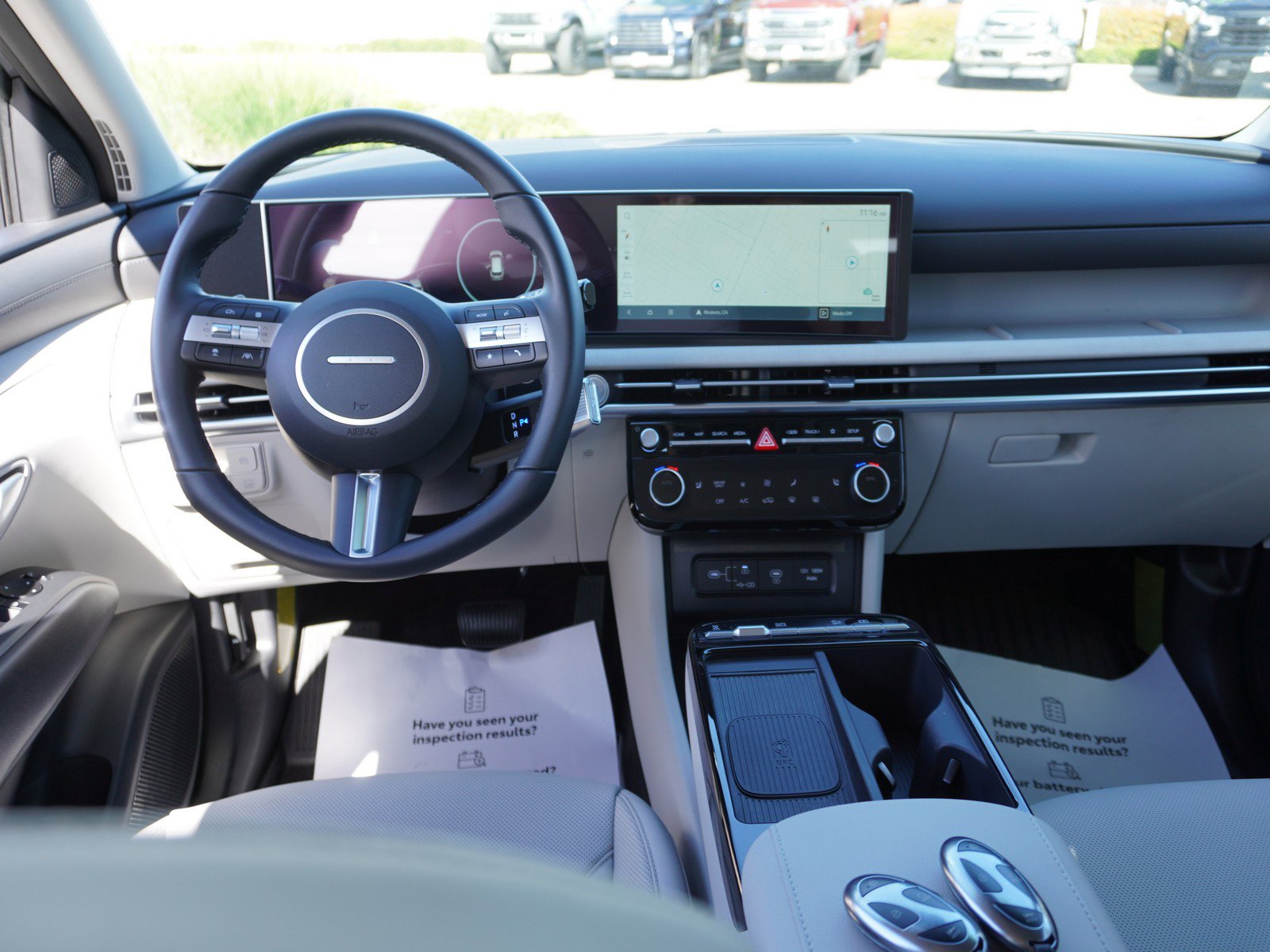 Used 2025 Hyundai Tucson SEL image 2