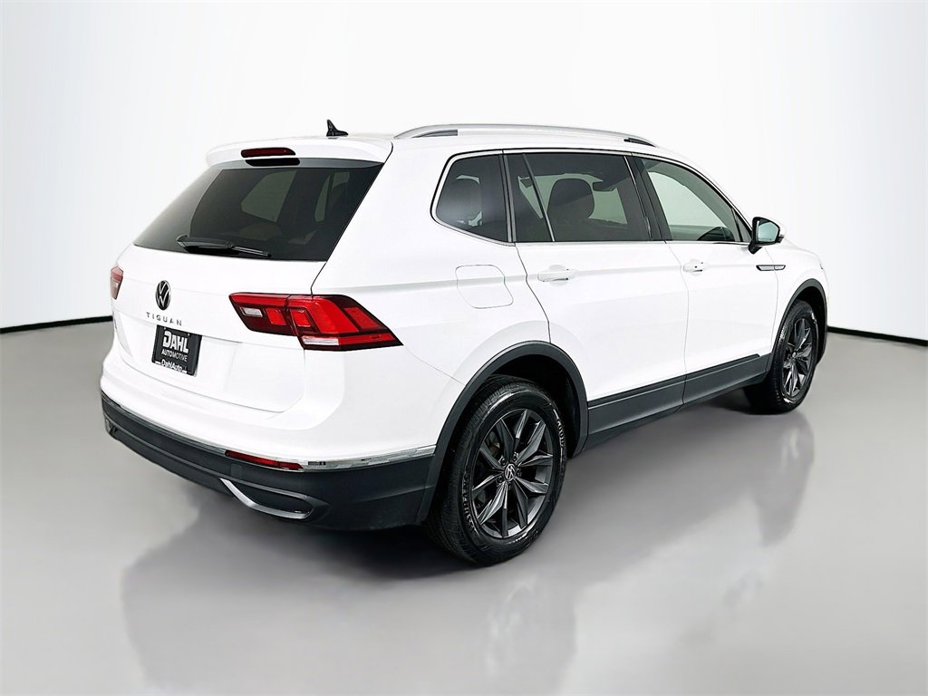 Used 2023 Volkswagen Tiguan SE image 7