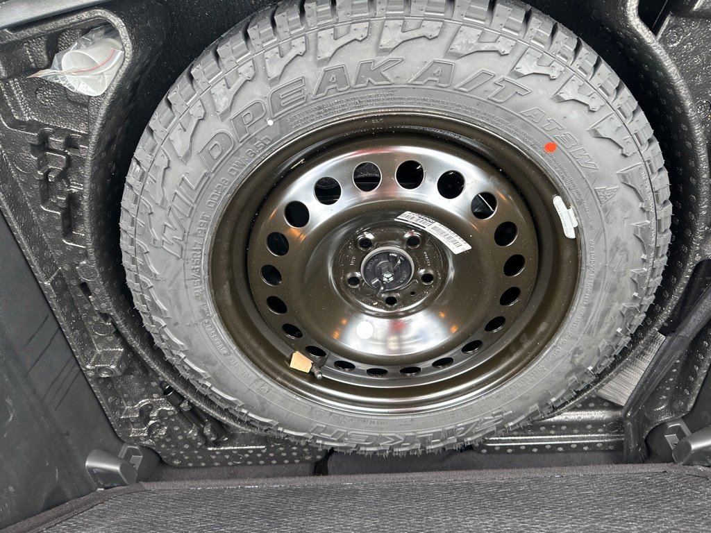 Used 2024 Jeep Compass Trailhawk image 21