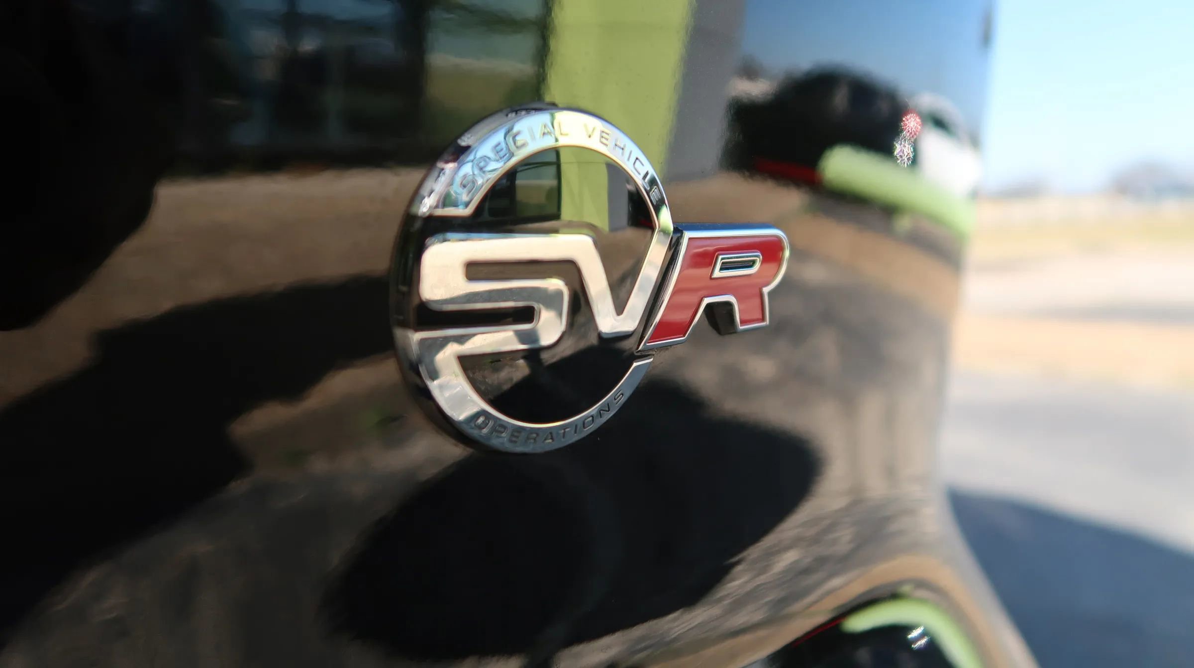 Used 2020 Jaguar F-TYPE SVR image 49