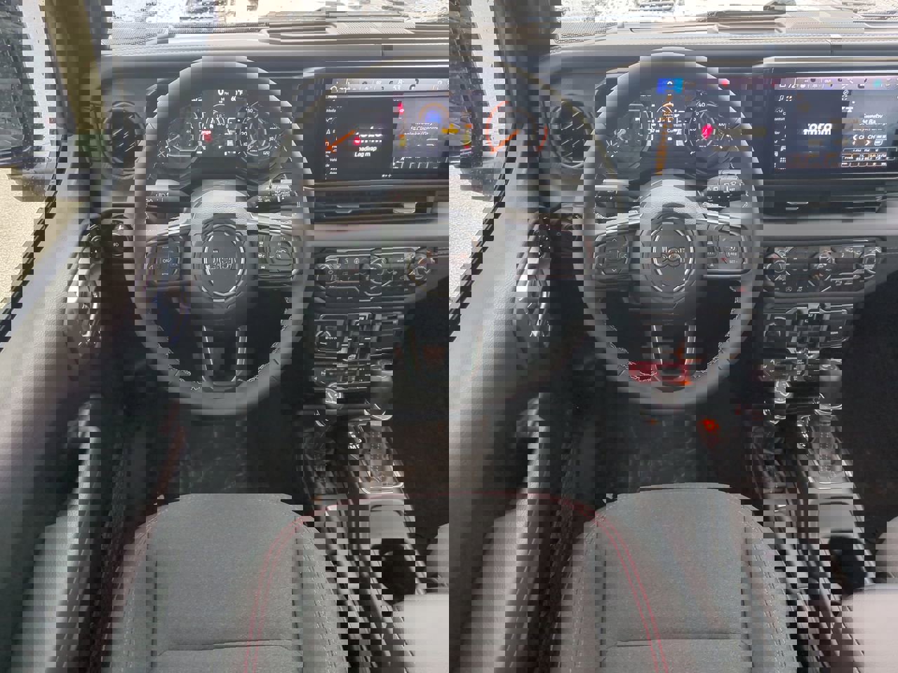 Used 2026 Jeep Wrangler Unlimited Rubicon image 15