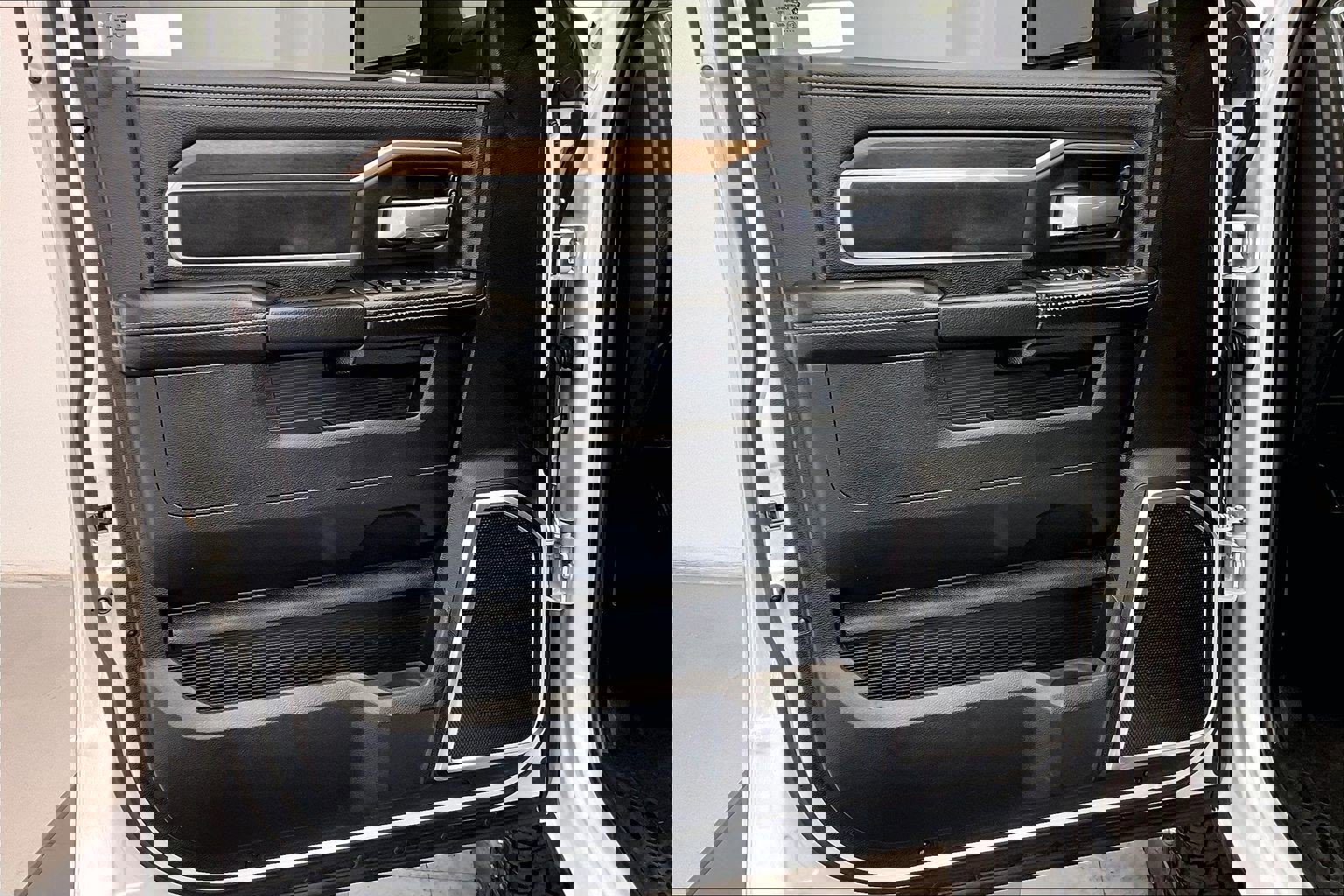 Used 2024 RAM 2500 Laramie w/ Cold Weather Group image 25