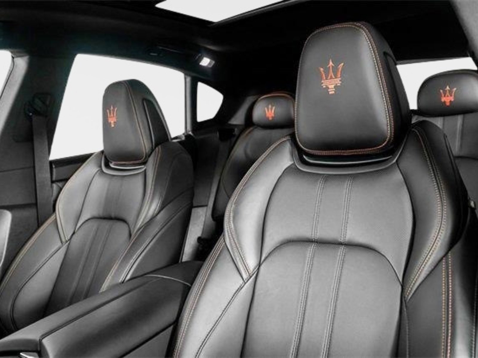 Used 2024 Maserati Levante Modena Ultima AWD/4WD image 3