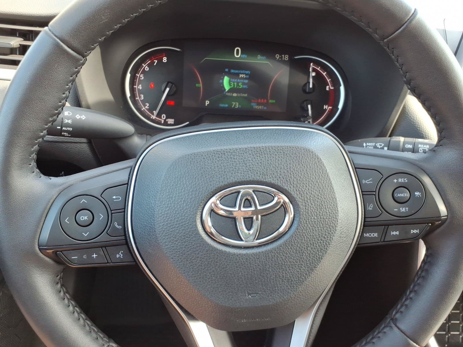 Used 2024 Toyota RAV4 XLE w/ Convenience Package FWD image 18