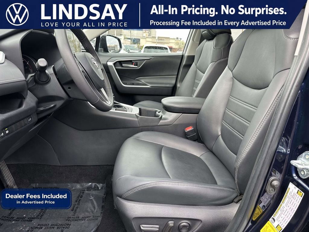 Used 2023 Toyota RAV4 XLE Premium FWD image 11