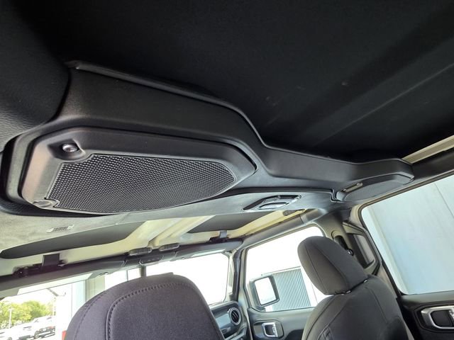 Used 2023 Jeep Wrangler Sport image 10