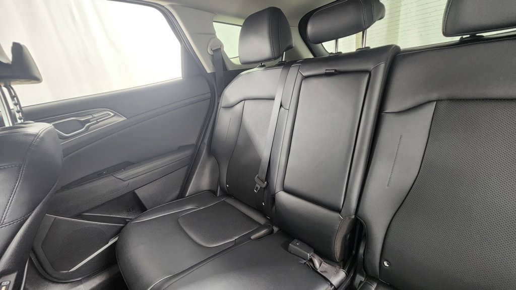 Used 2025 Kia Sportage EX AWD/4WD image 14