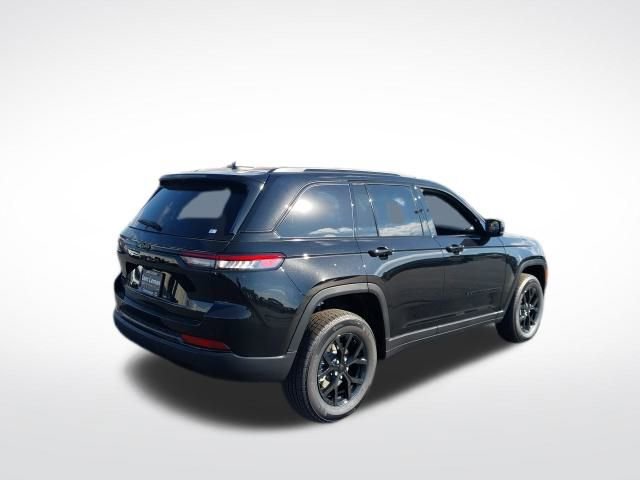 New 2025 Jeep Grand Cherokee Laredo image 24