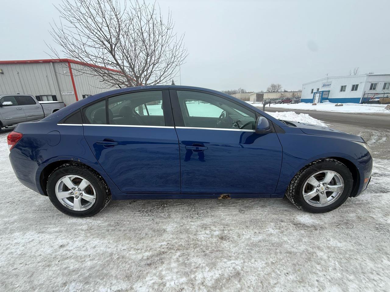 Used 2012 Chevrolet Cruze LT image 4