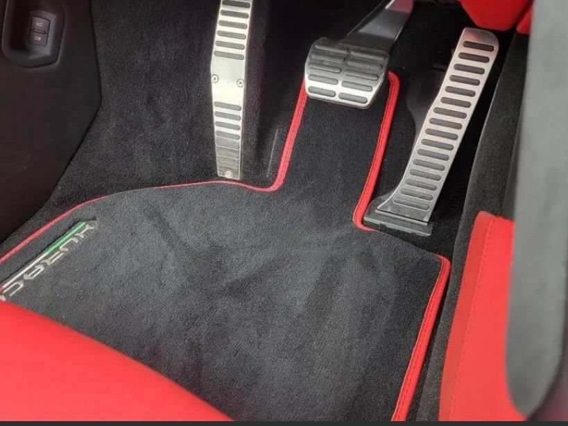 Used 2019 Lamborghini Huracan LP 580-2 RWD image 12