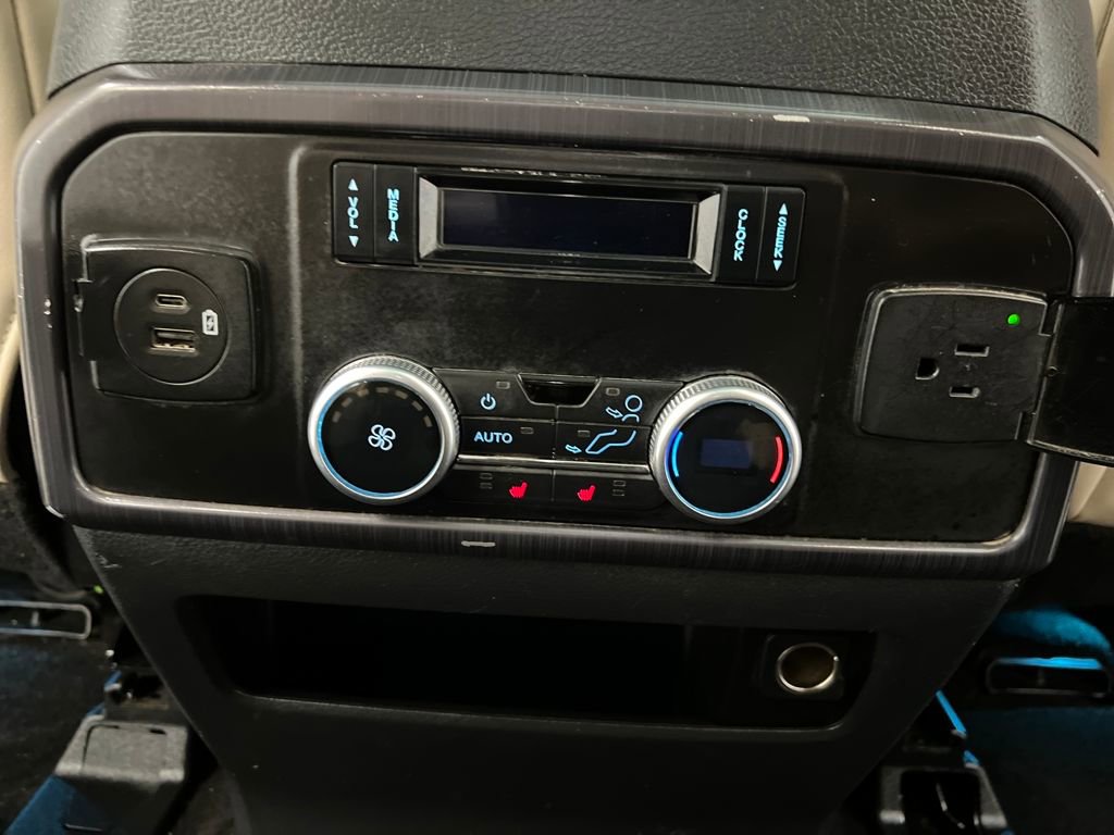 Used 2022 Ford Expedition Max Platinum AWD/4WD image 22
