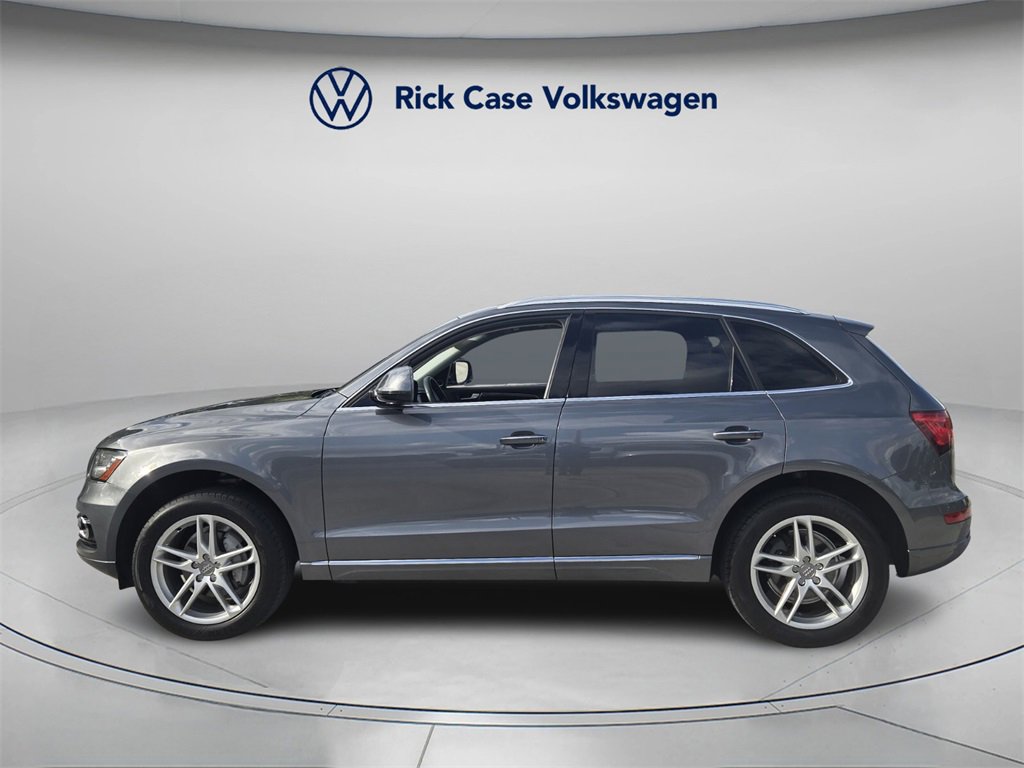 Used 2016 Audi Q5 2.0T Premium Plus w/ Technology Package image 4