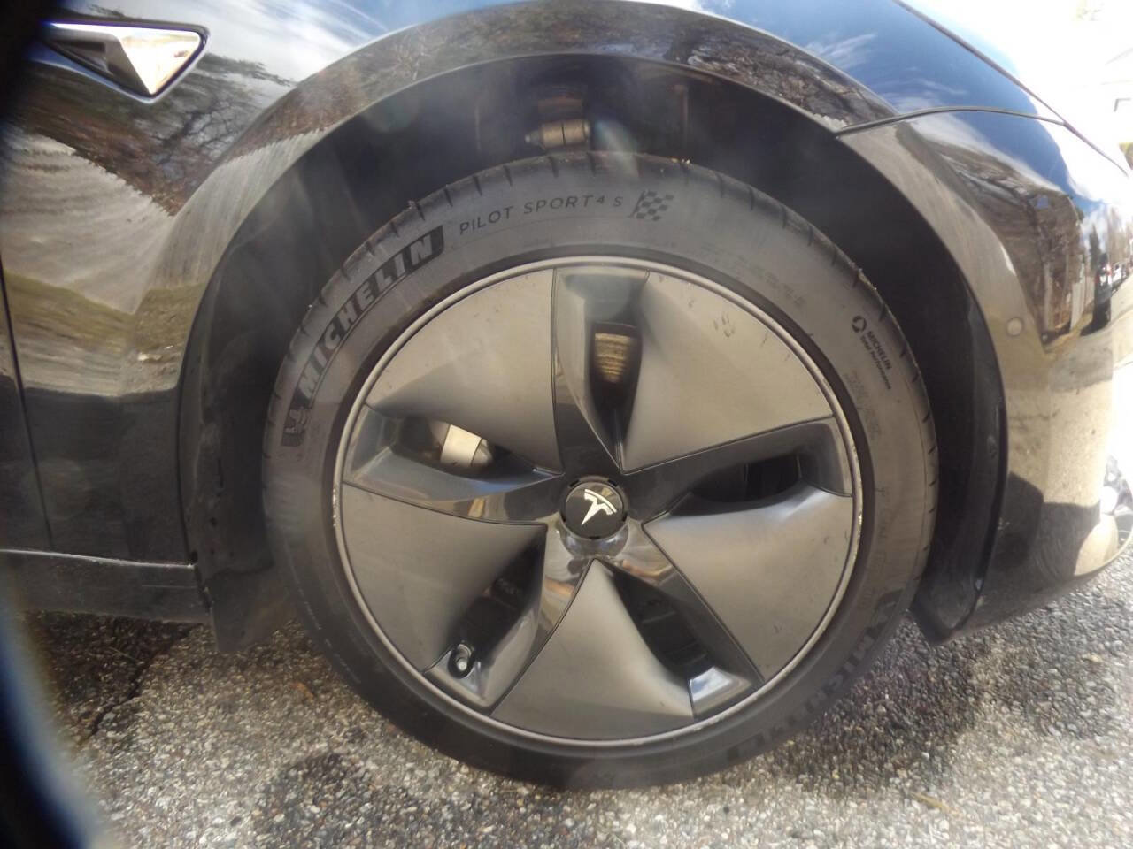 Used 2019 Tesla Model 3 Standard Range Plus image 20