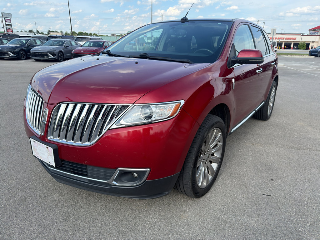 Used 2013 Lincoln MKX FWD image 7
