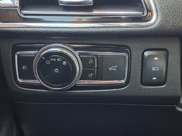 Certified 2020 Lincoln Navigator Reserve w/ Luxury Package AWD/4WD image 18