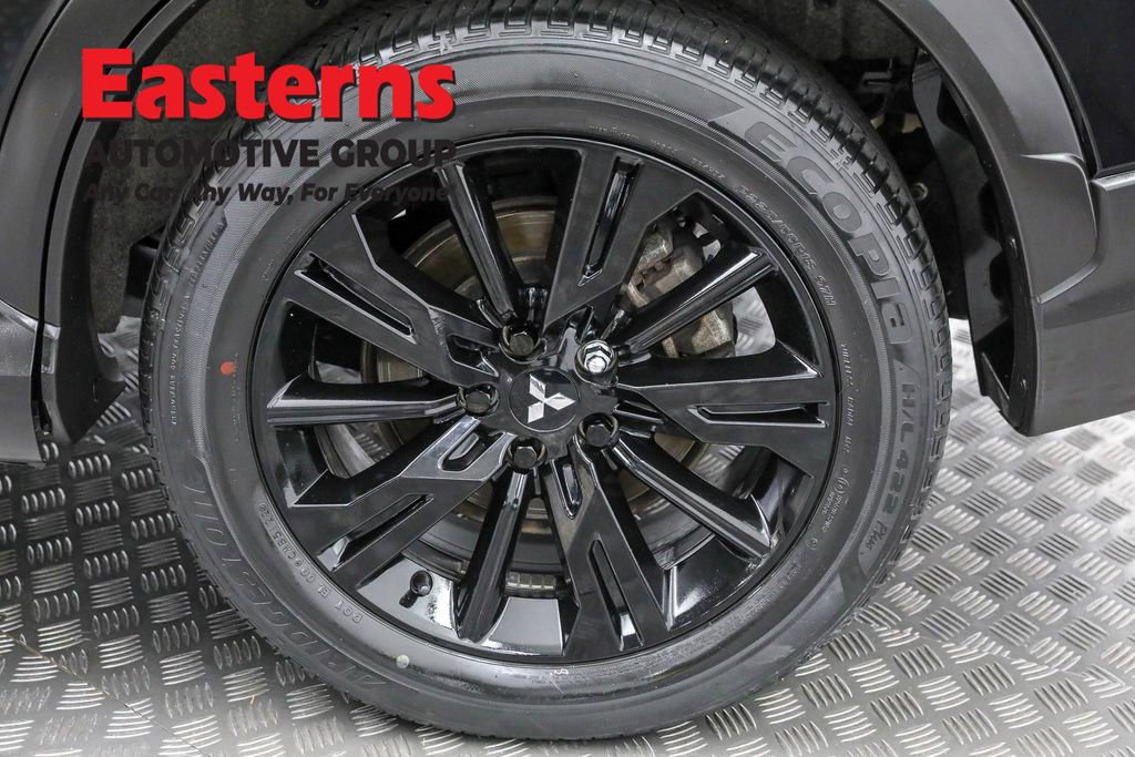 Used 2023 Mitsubishi Eclipse Cross LE image 31