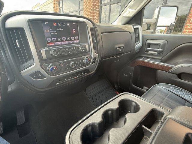 Used 2016 GMC Sierra 3500 SLT w/ Duramax Plus Package AWD/4WD image 27