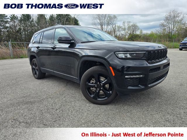 Used 2024 Jeep Grand Cherokee L Limited w/ Black Appearance Package image 1