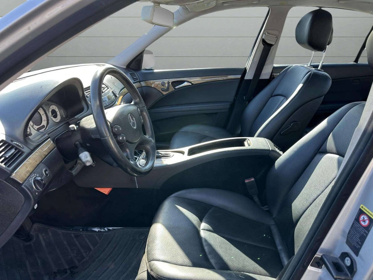 Used 2007 Mercedes-Benz E 350 4MATIC Sedan w/ Premium Pkg 1 image 12