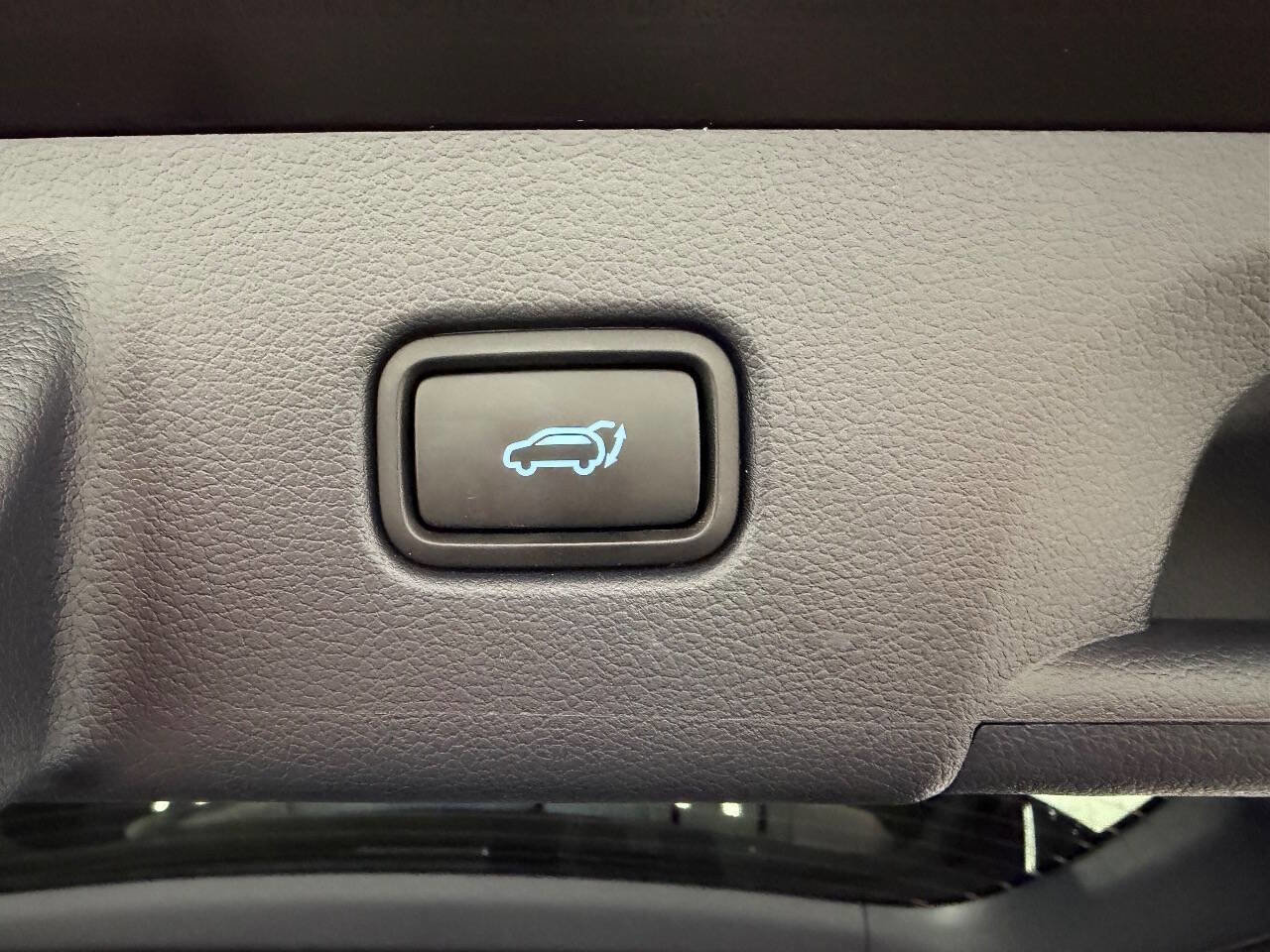 Used 2025 Hyundai Palisade Limited image 11