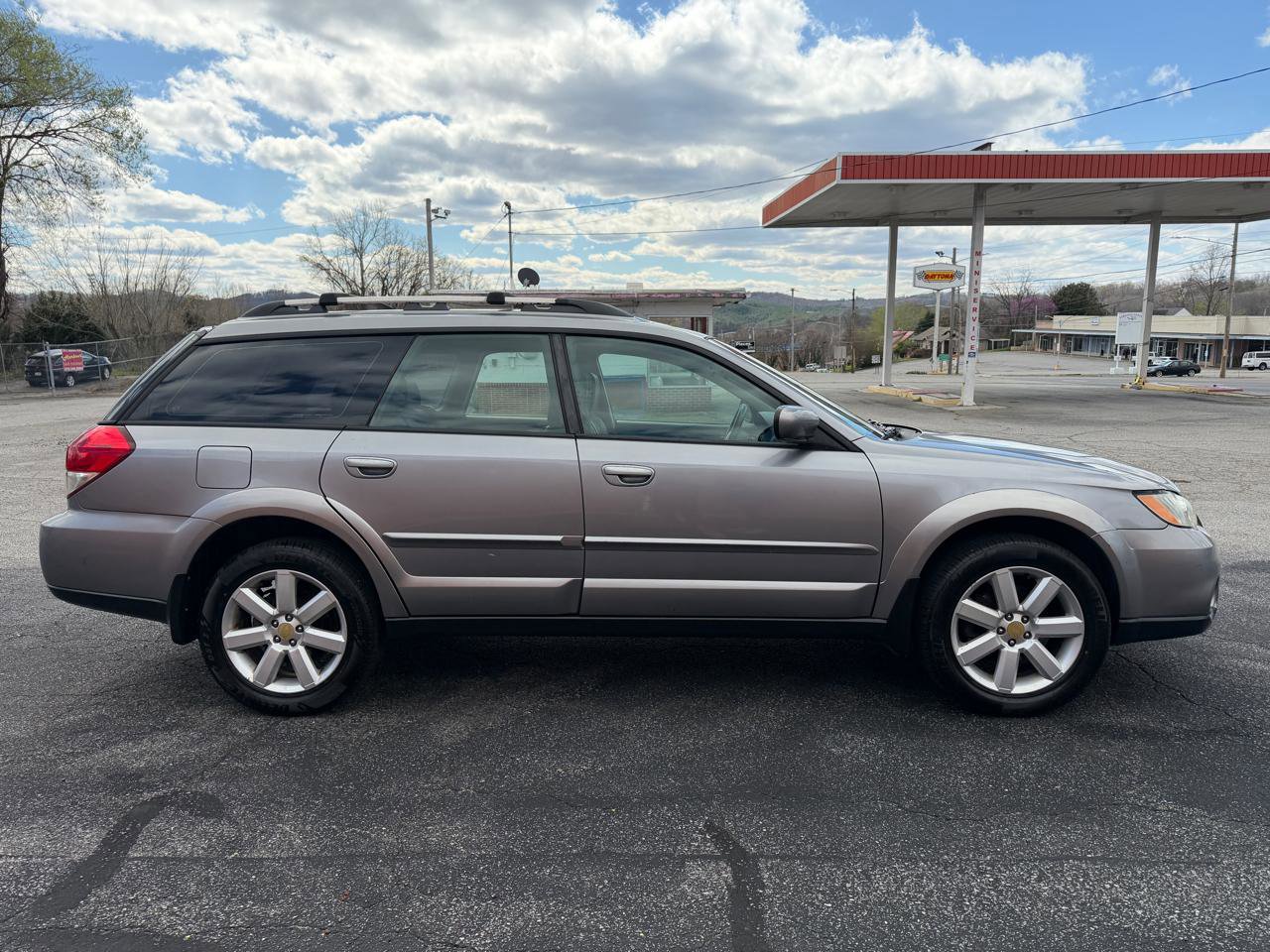 Used 2008 Subaru Outback 2.5i Limited image 4