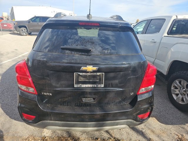 Used 2019 Chevrolet Trax LT w/ LT Convenience Package image 4