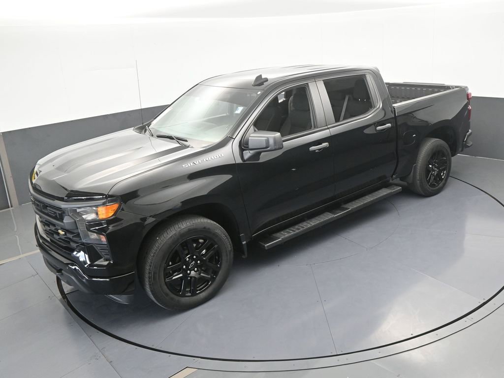 Used 2023 Chevrolet Silverado 1500 Custom image 48