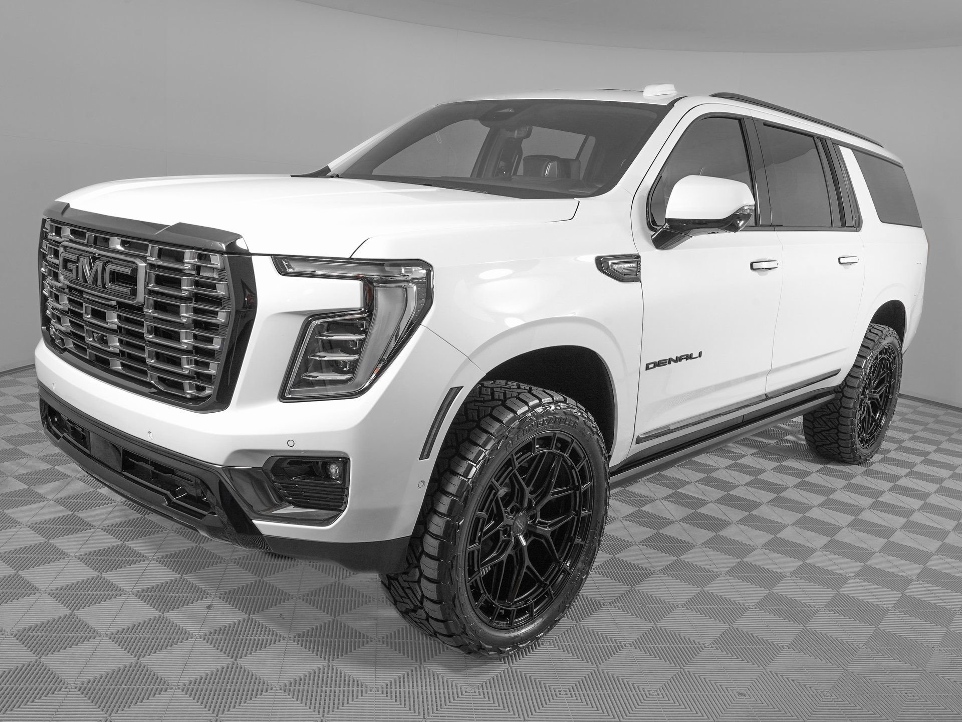 Used 2026 GMC Yukon XL Denali Ultimate image 9