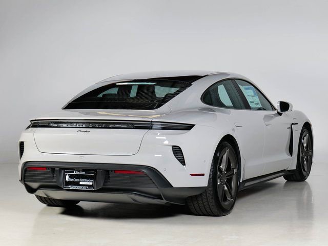 New 2025 Porsche Taycan Turbo image 9