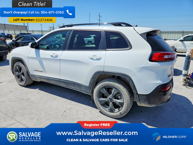 Used 2015 Jeep Cherokee Latitude w/ Cold Weather Group AWD/4WD image 3