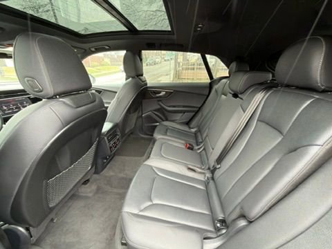 Used 2019 Audi Q8 Premium Plus w/ Premium Plus image 24